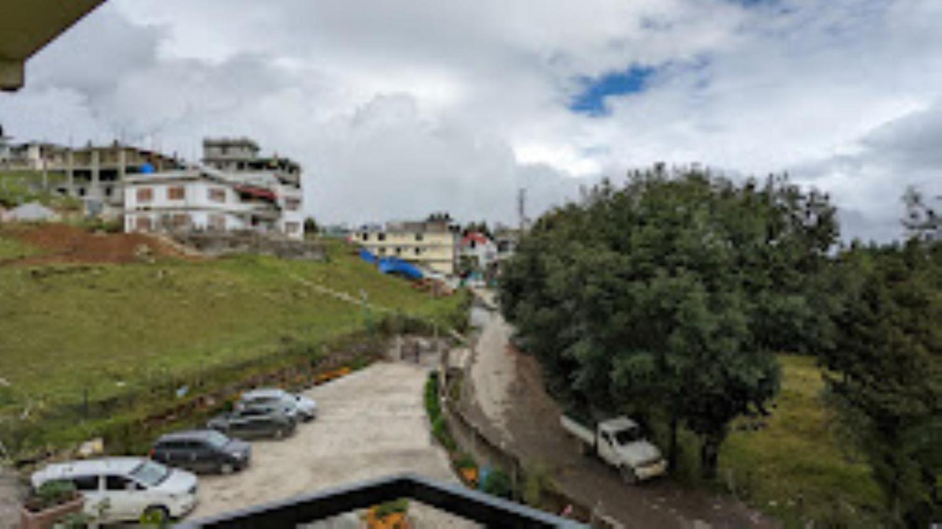 Hotel Dewa Elegance Tawang Exteriör bild