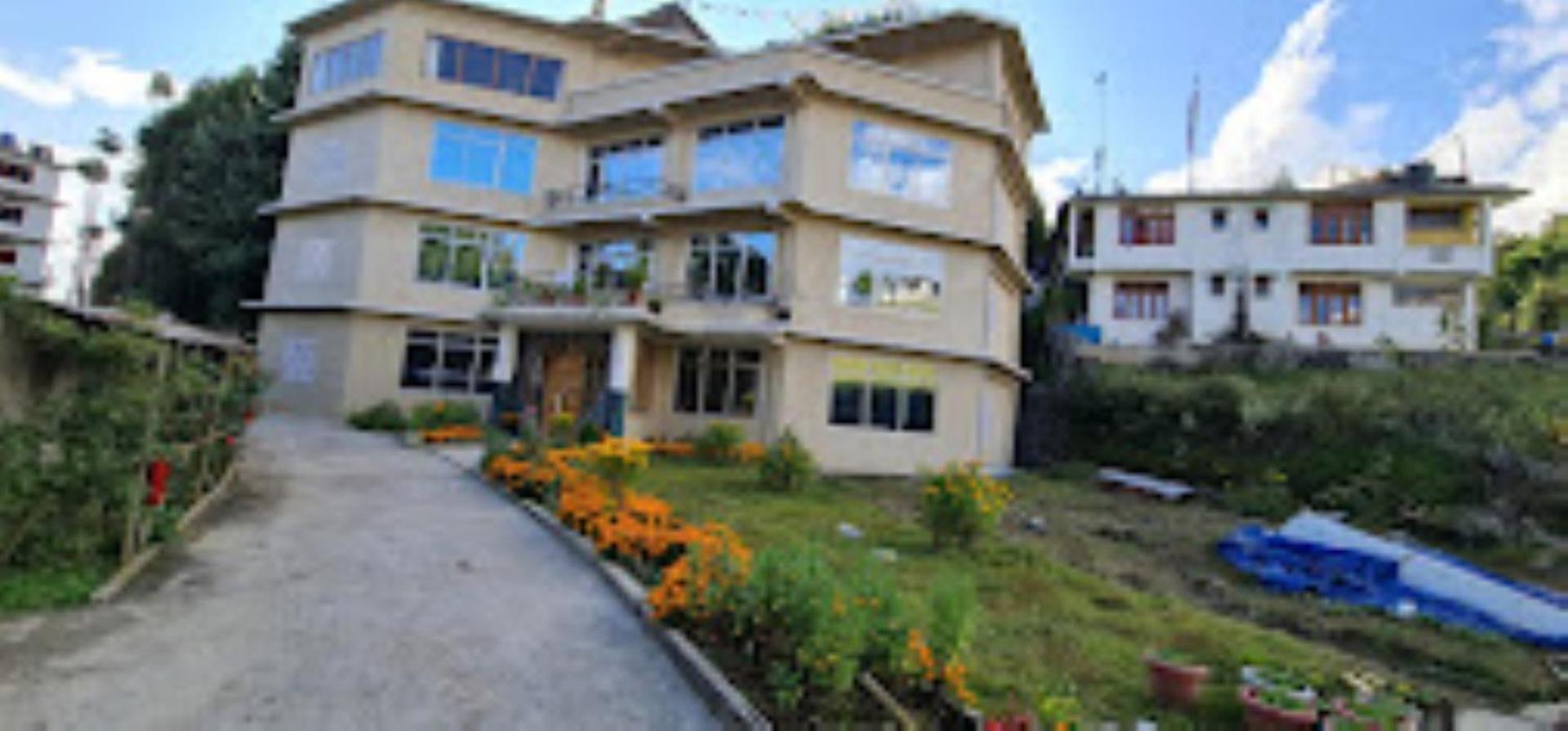 Hotel Dewa Elegance Tawang Exteriör bild